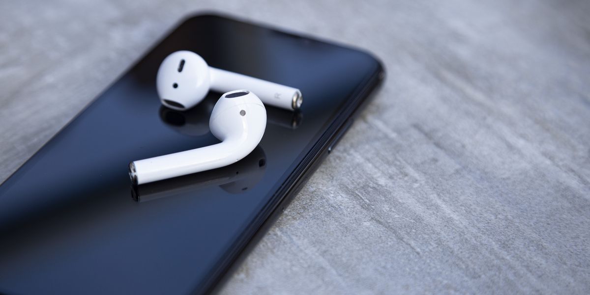 How to Clean AirPods and AirPods Pro